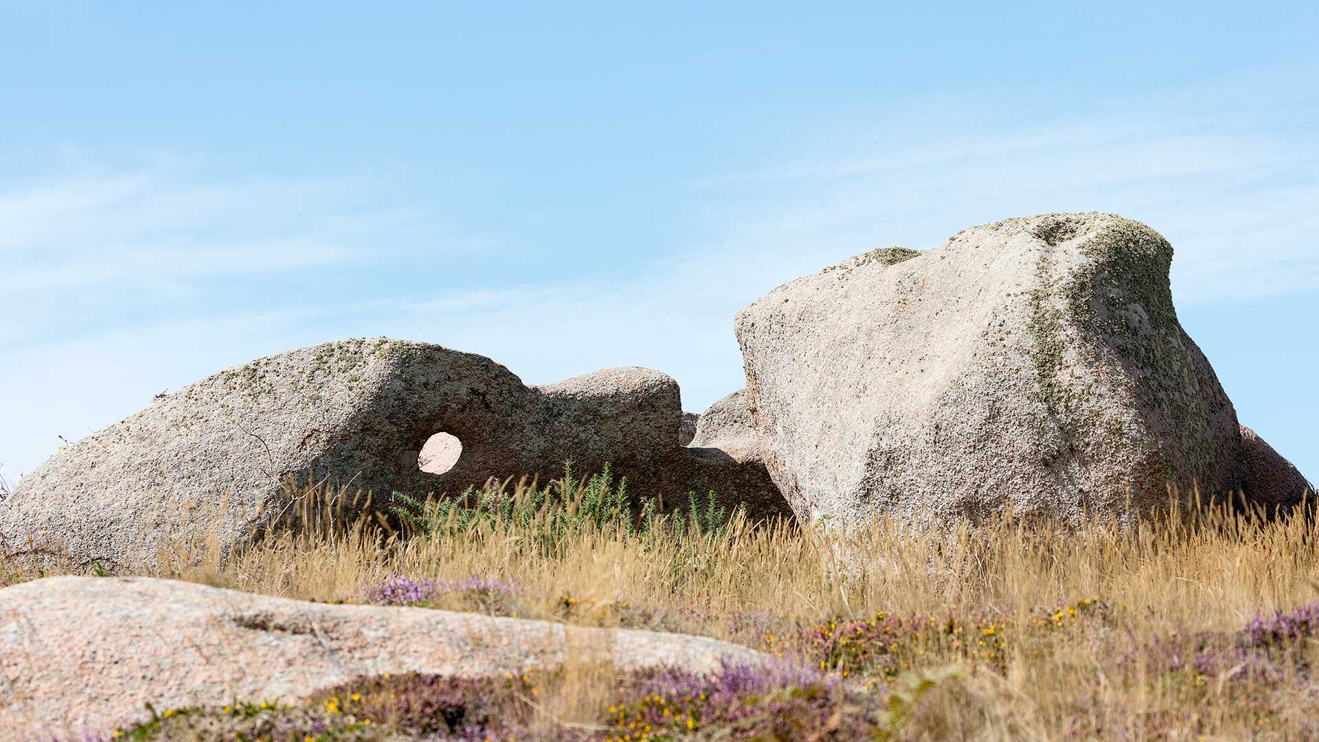 Landschaftsfotografie: Côte de Granit Rose – Felsen mit Loch | Foto: Dieter Eikenberg, imprints