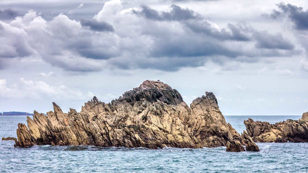 Landschaftsfotografie: Bretagne, Felsformation im Meer | Foto: Dieter Eikenberg, imprints