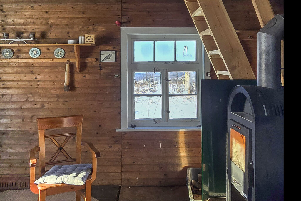 Zum Aufwärmen in die Hütte