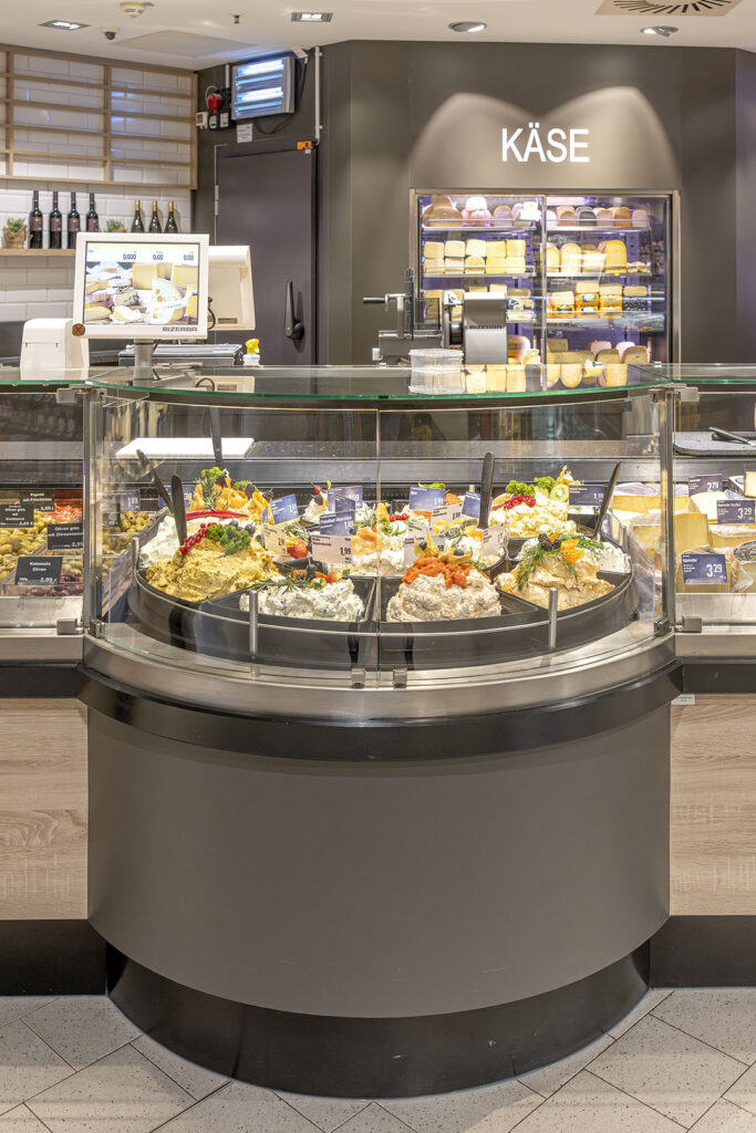 Räume und Einrichtungen: Ladenbau - Frischebereich EDEKA